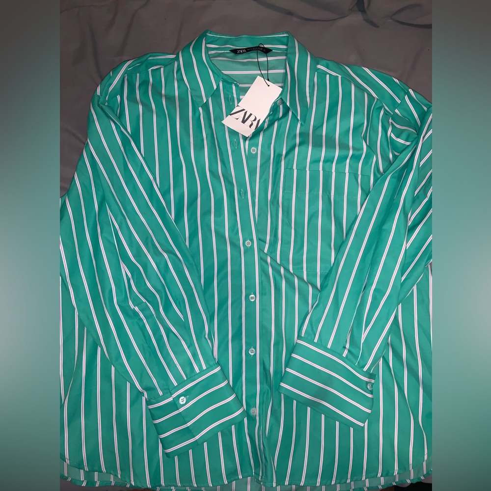 ZARA BUTTON DOWN
